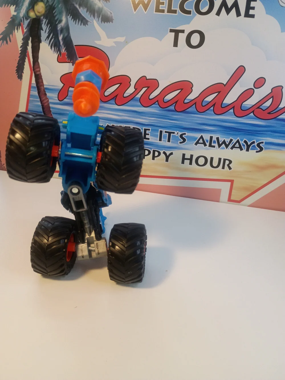 Monster Jam Drilliam Dirt Squad Blue 1/64 Scale